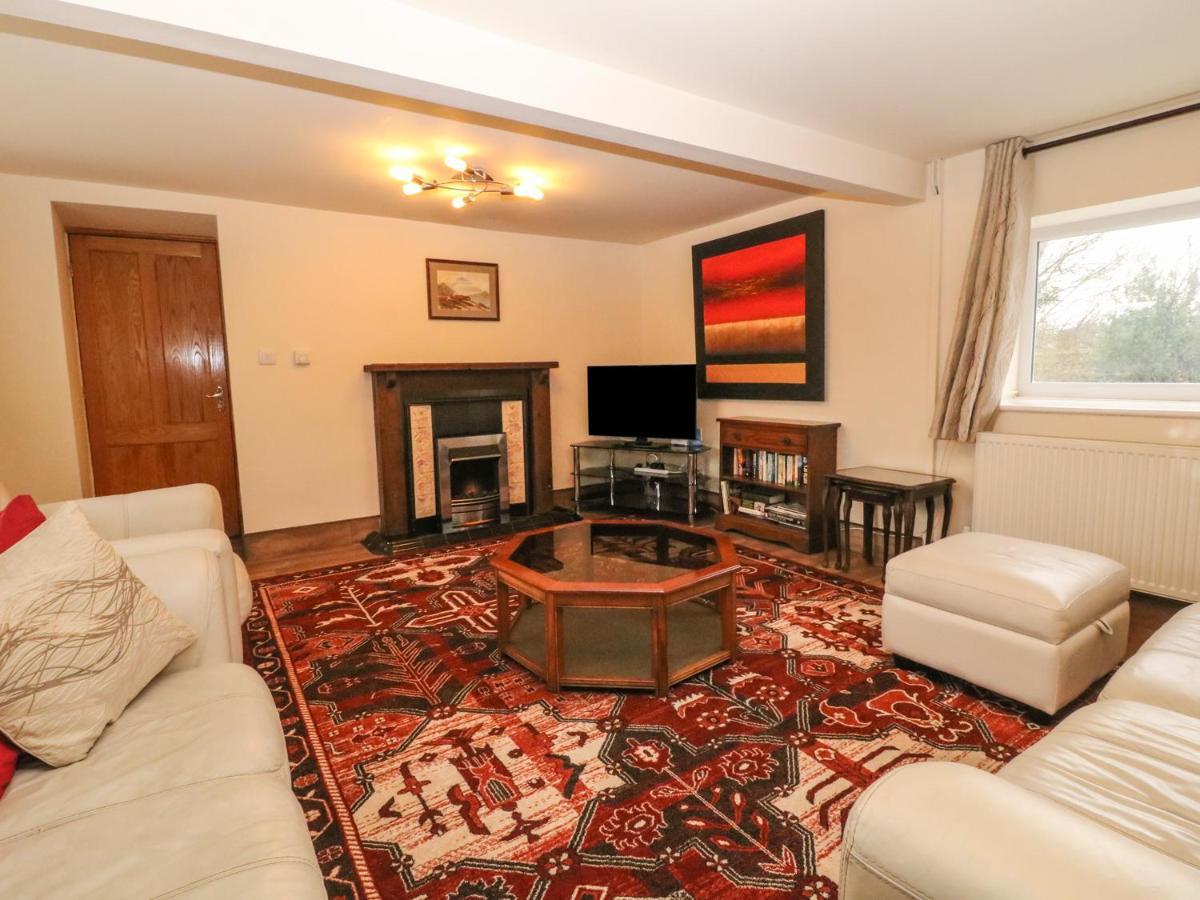 Вилла Tyn Y Parc Dwyran Экстерьер фото